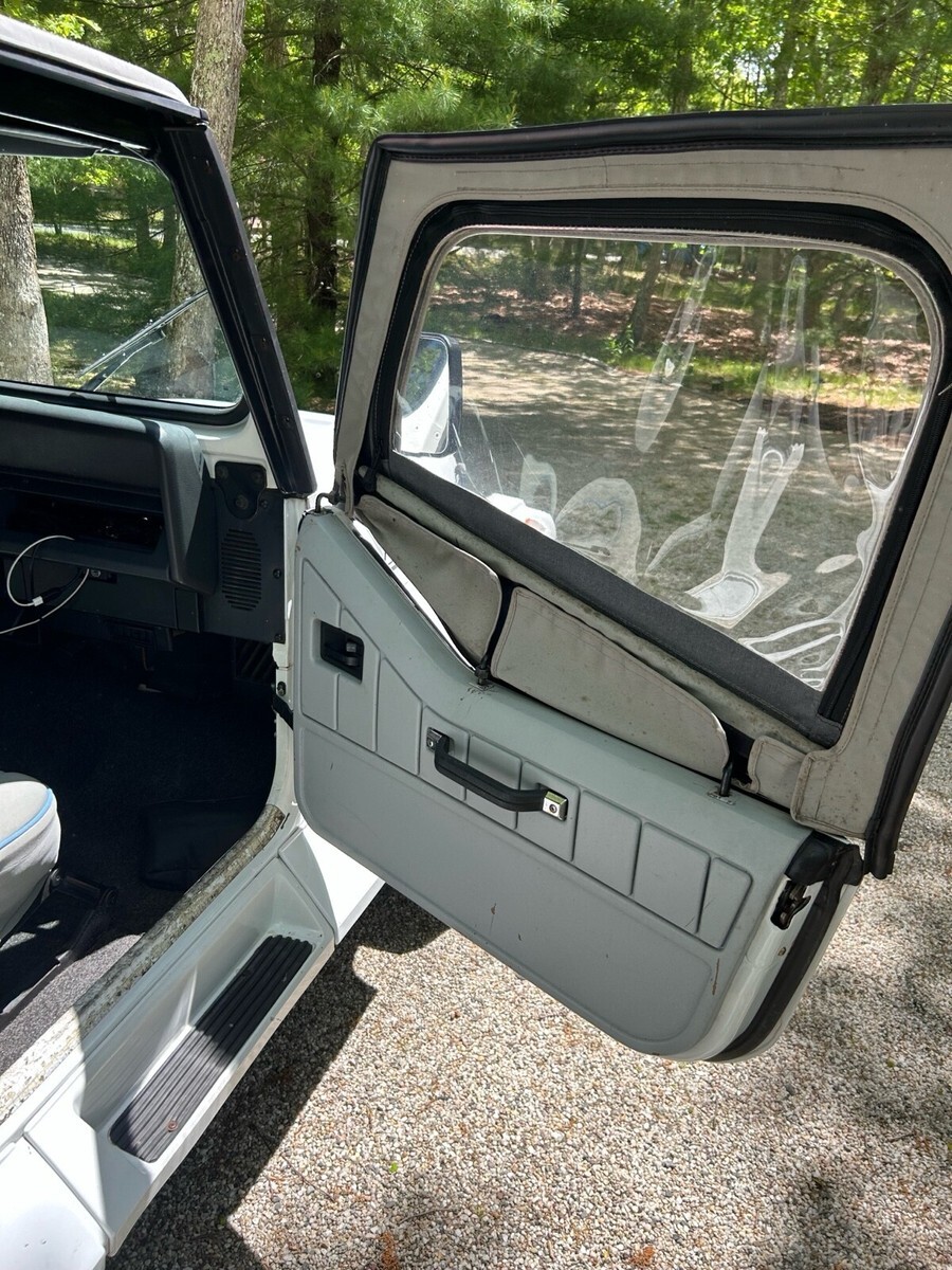 1992 Jeep Wrangler RENEGADE - photo 8