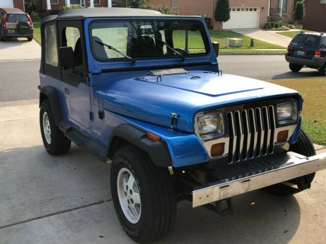 1992 Jeep Wrangler YJ 4.0L 6Cyl 5-Spd CLEAN TITLE Southern MULTIPLE SOFTOPS 232K 1992 Jeep Wrangler YJ - OEM 5-Spoke Alloy Rims, Chrome + Sidesteps