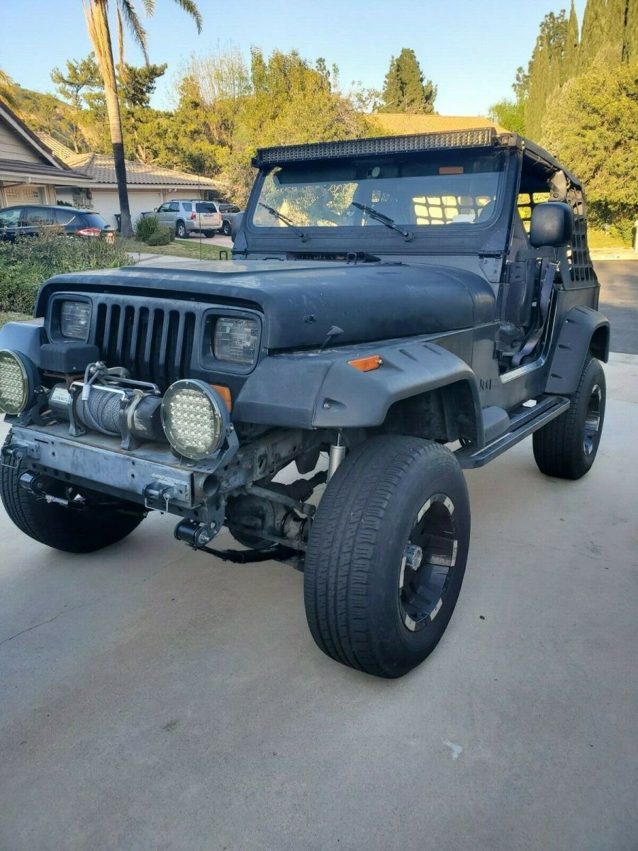 1992 Jeep Wrangler - photo 2
