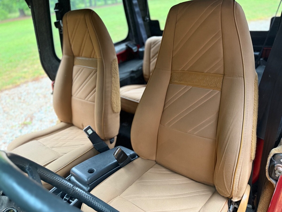 1992 Jeep Renegade - photo 12