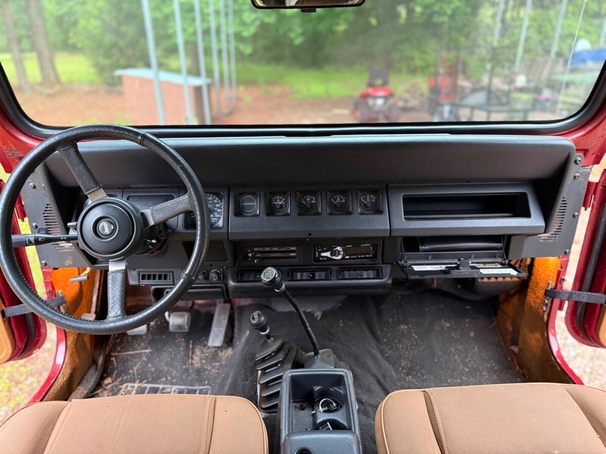 1992 Jeep Renegade - photo 9