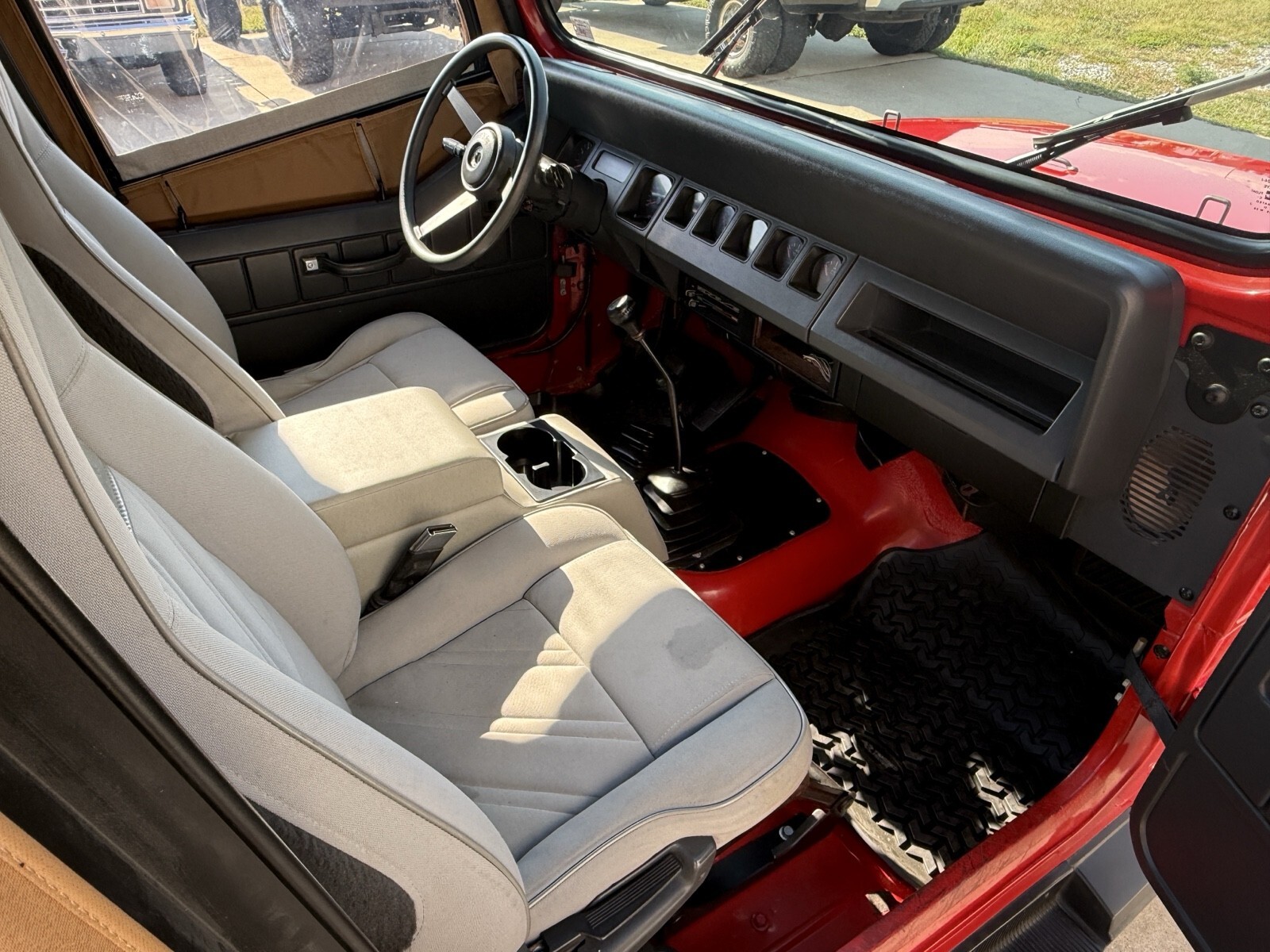 1992 Jeep Wrangler - photo 13