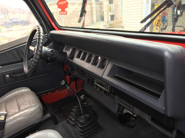 1992 Jeep Wrangler red - photo 2