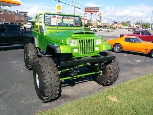 1992 Jeep YJ -LIME GREEN 4X4-FRAME OFF RESTORATION-COYOTE ENGIN - photo 2