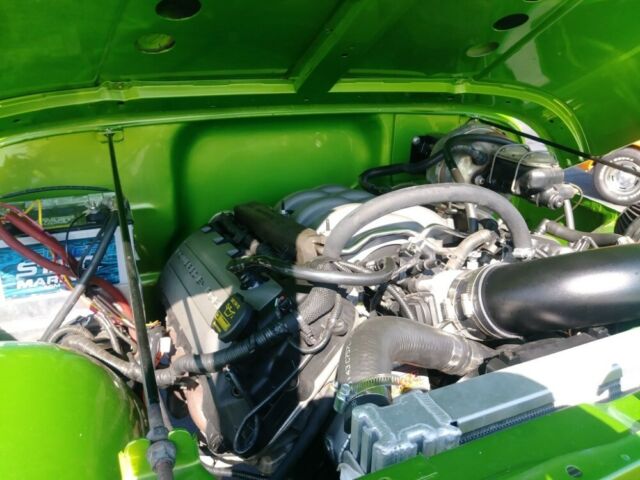 1992 Jeep YJ -LIME GREEN 4X4-FRAME OFF RESTORATION-COYOTE ENGIN - photo 8