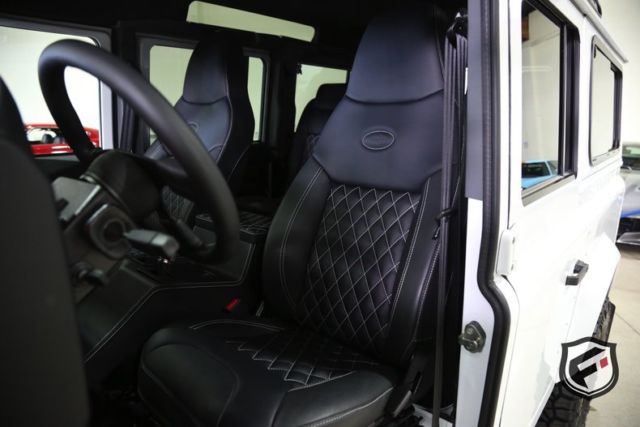 1992 Land Rover Defender 110 - photo 11