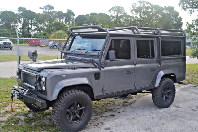 1992 Land Rover Defender County Station Wagon - photo 2
