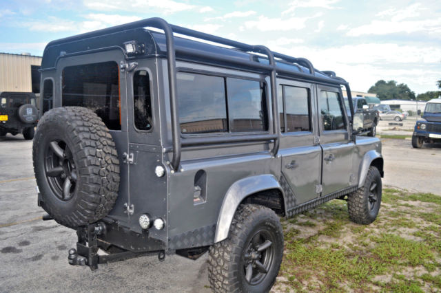 1992 Land Rover Defender County Station Wagon - photo 7