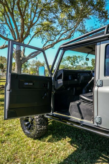 1992 Land Rover Defender - photo 11