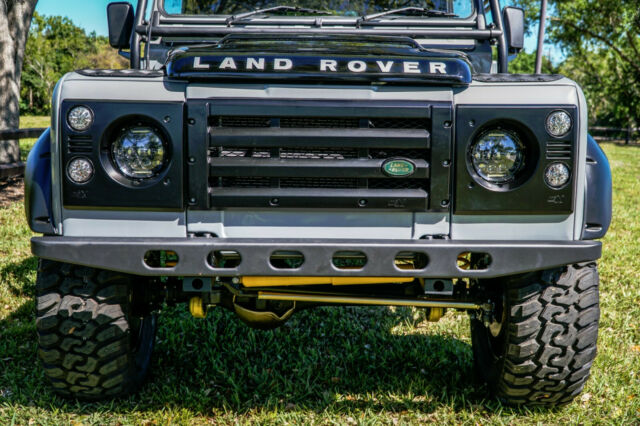 1992 Land Rover Defender - photo 9