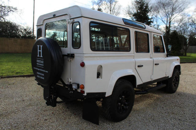 1980 Land Rover Defender County Station Wagon - photo 10