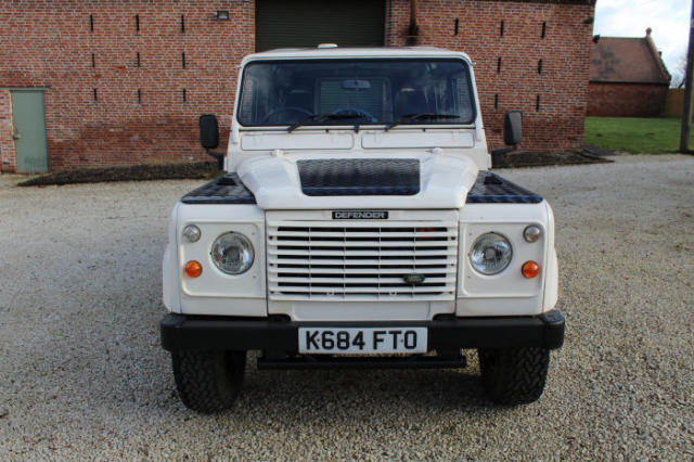 1980 Land Rover Defender County Station Wagon - photo 2