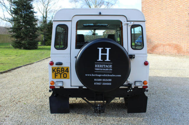 1980 Land Rover Defender County Station Wagon - photo 9