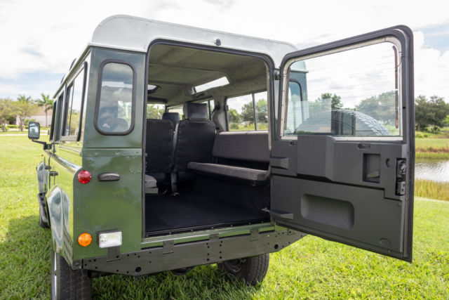 1992 Land Rover Defender 110 - photo 11