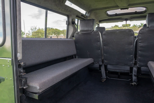 1992 Land Rover Defender 110 - photo 12