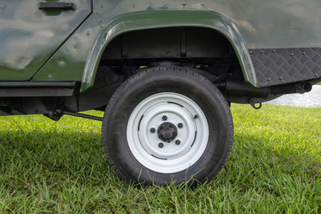 1992 Land Rover Defender 110 - photo 7