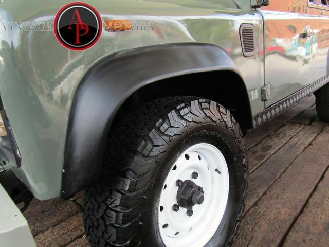 1992 Land Rover Defender 110 5 SPEED 200 TDI - photo 7