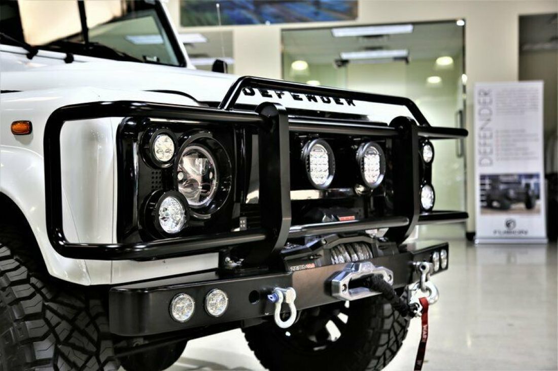 1992 Land Rover Defender 110 - photo 12
