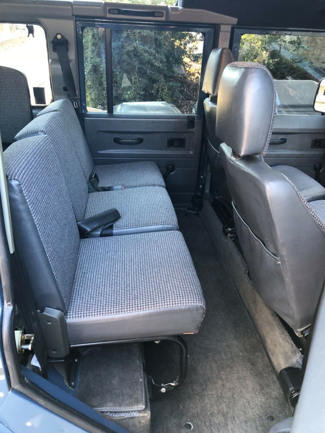 1992 Land Rover Defender 110 Country Station Wagon - photo 5