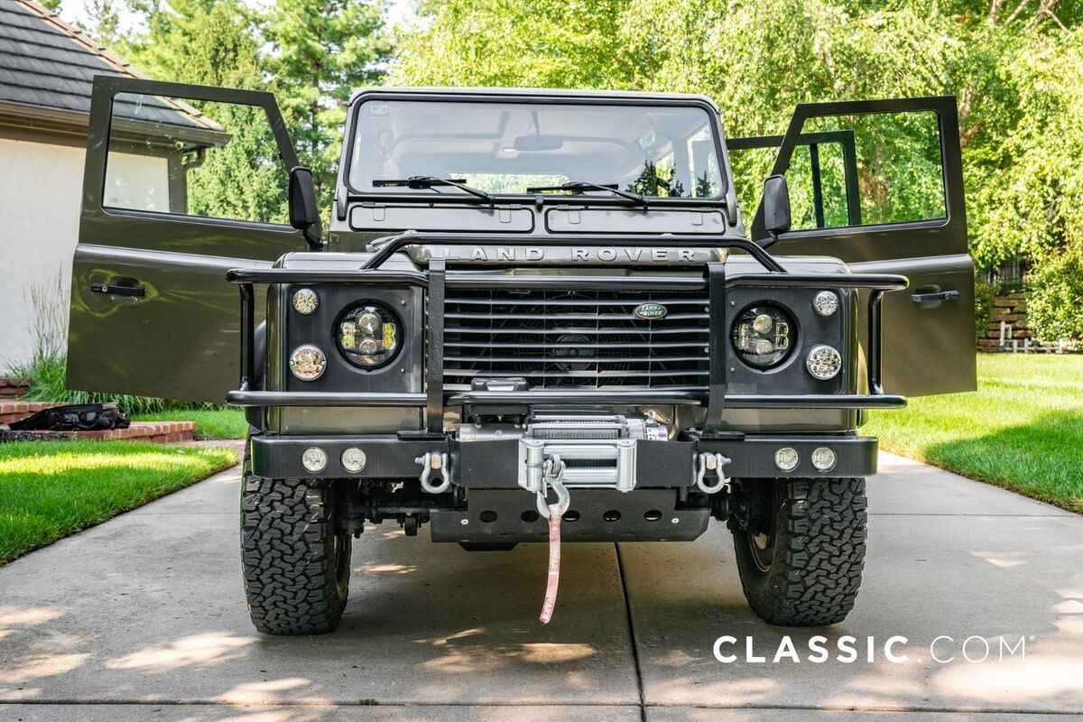 1992 Land Rover Defender 110 - photo 9