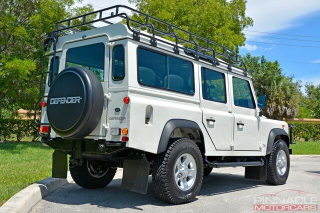 1992 Land Rover Defender 110 Fully Restored And Serviced! No Expense Spared! - photo 9