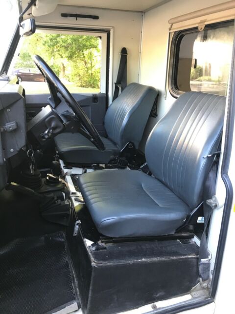 1992 Land Rover Defender 110 - photo 13