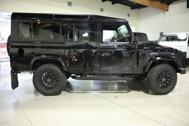 1992 Land Rover Defender 110 - photo 3