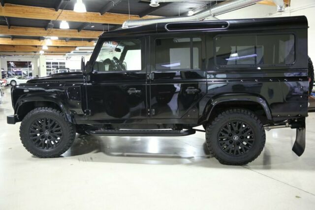 1992 Land Rover Defender 110 - photo 9