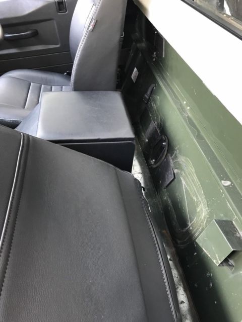 1992 Land Rover Defender Pickup - photo 12