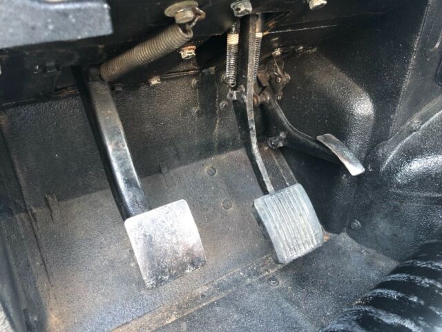 1992 Land Rover Defender 110 3 door - photo 5