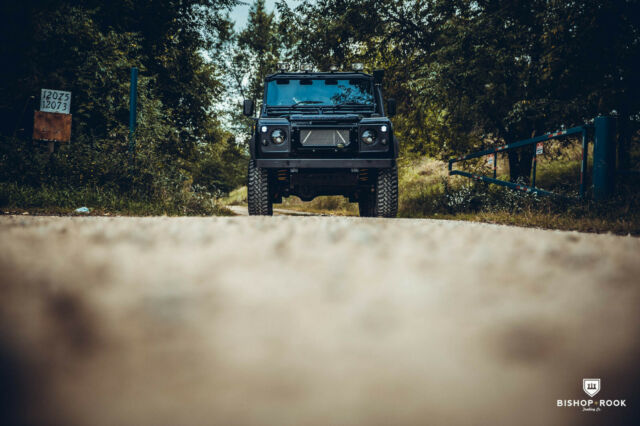 1992 Land Rover Defender Custom - photo 8