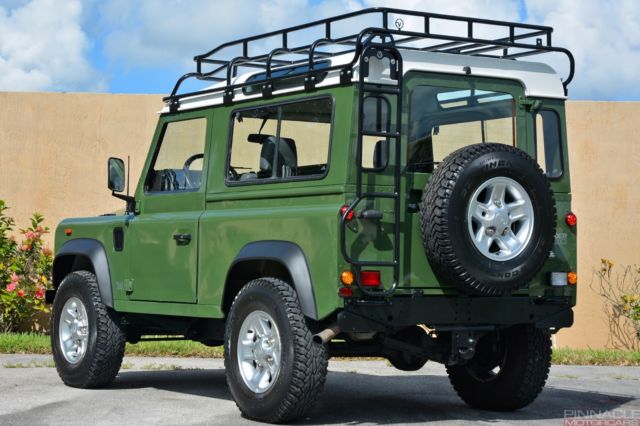 1992 Land Rover Defender 90 - photo 2