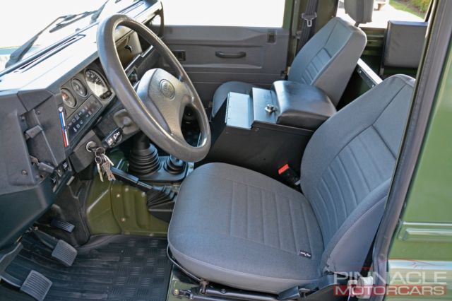 1992 Land Rover Defender 90! Investment Quality! Best One On The Market! - photo 4