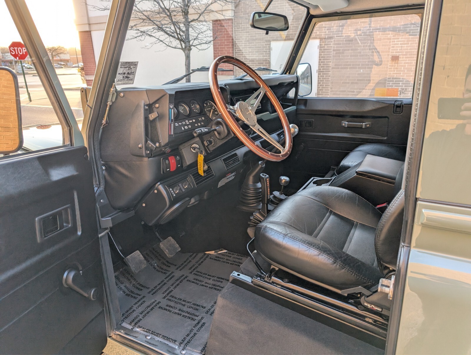 1992 Land Rover Defender DEFENDER 90 ARKONIK RESTORATION - photo 11