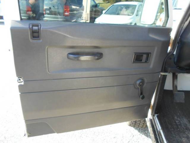 1992 Land Rover Defender Defender 110 Wagon - photo 13