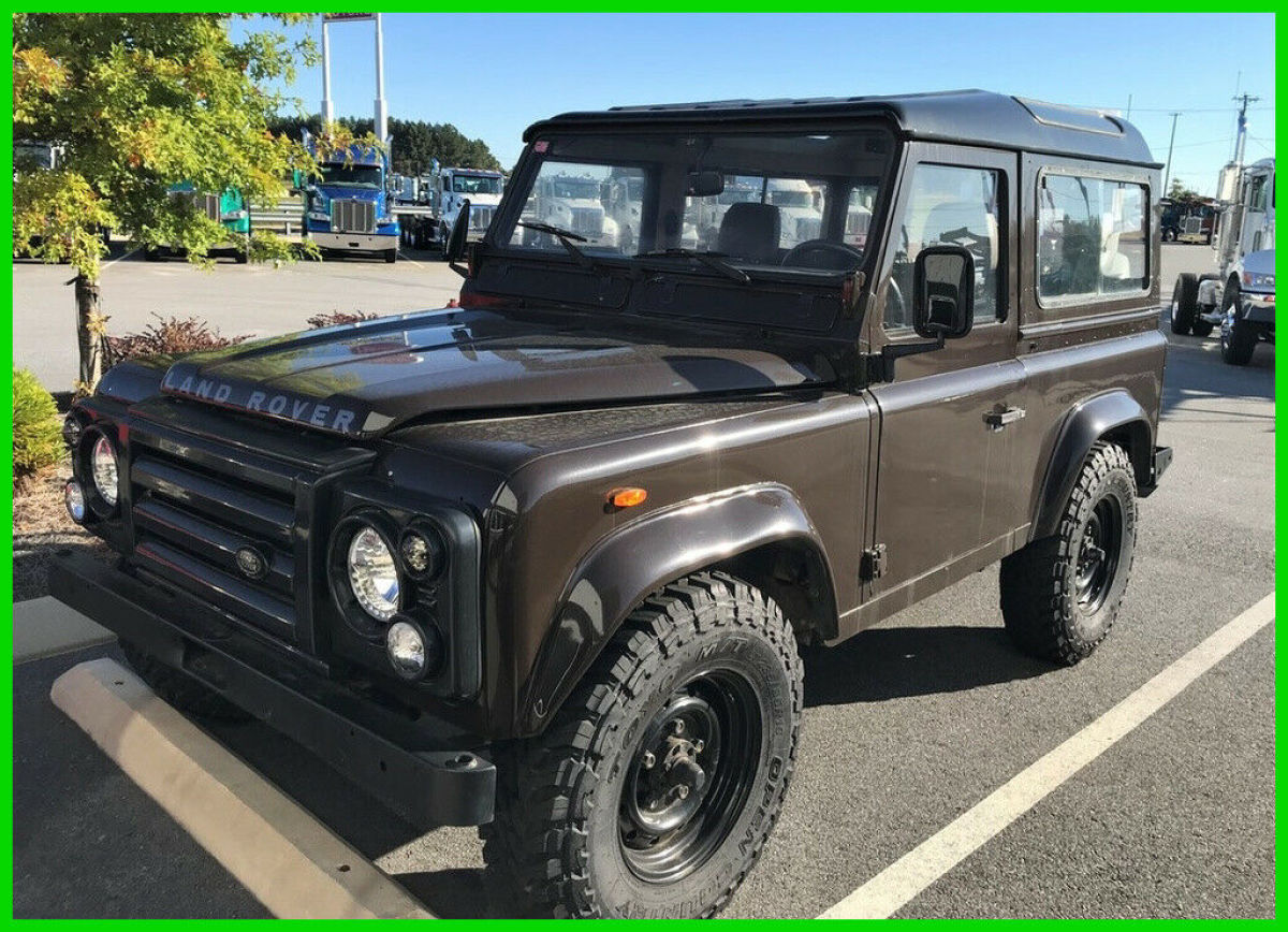 1992 LAND ROVER SANTANDER 2500 DEFENDER -IMPORTED FROM SPAIN - ONE OF A KIND 1992 Land Rover Defender DEFENDER