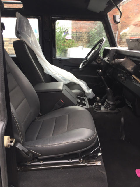 1992 Land Rover Defender County Station Wagon - photo 9