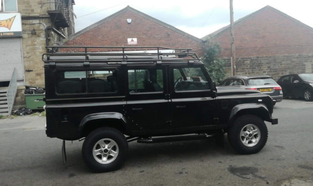1993 Land Rover Defender County Station Wagon - photo 3