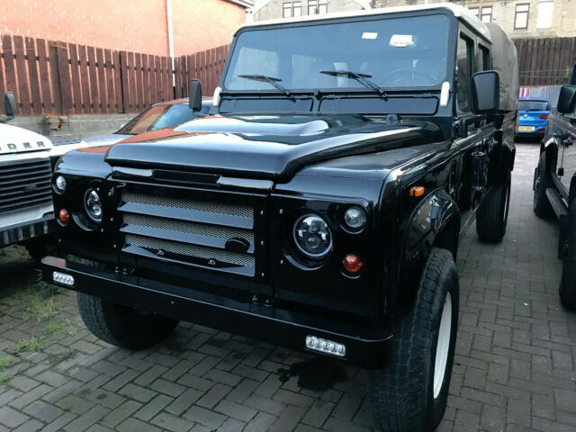 1992 LANDROVER DEFENDER 130 200TDi SANTORINI BLACK BLACK SEATS CHASSIS UP BUILD 1992 Land Rover Defender TRUCK