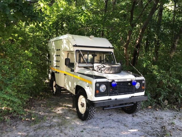 1992 Land Rover Defender 110
