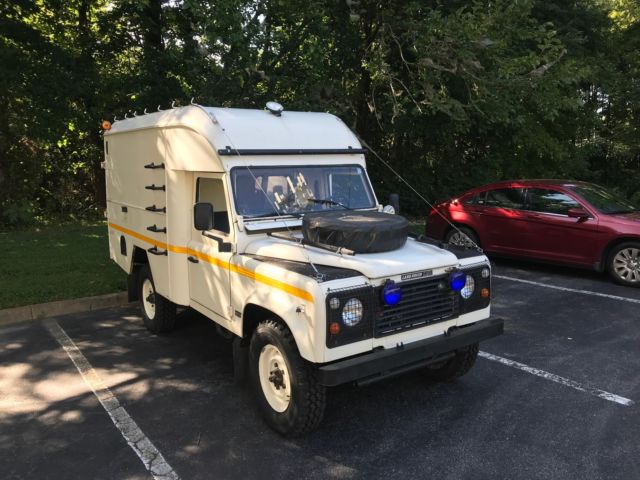 1992 Land Rover Defender 110 - photo 12