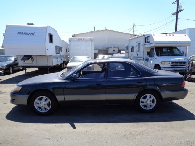1992 Lexus ES Base Sedan 4-Door - photo 7