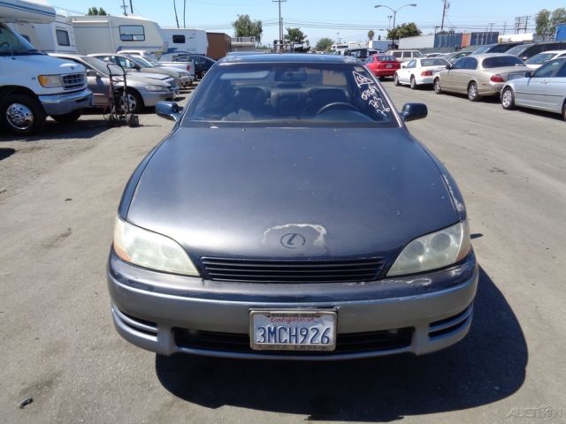 1992 Lexus ES Base Sedan 4-Door - photo 9