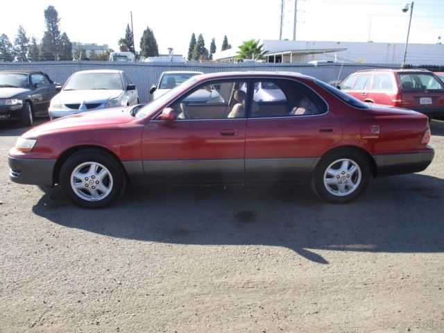 1992 Lexus ES Base Sedan 4-Door - photo 3