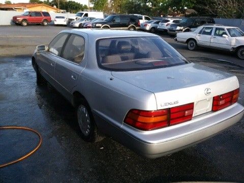 1992 Lexus LS 400 - photo 6