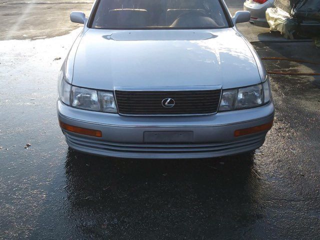 1992 Lexus LS 400 - photo 7