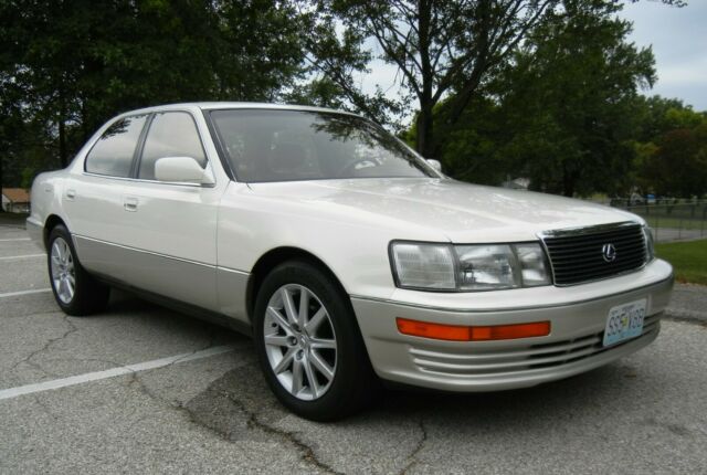 1992 Lexus LS