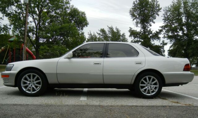 1992 Lexus LS - photo 5