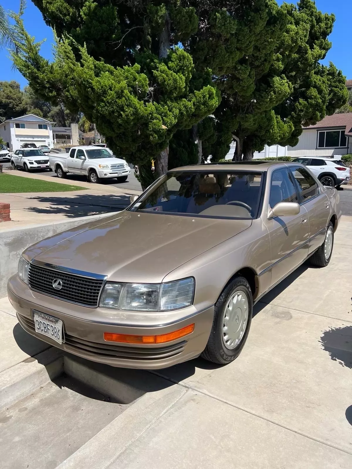 1992 Lexus LS 400 - photo 4