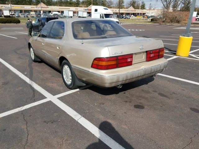 1992 Lexus LS Base Sedan 4-Door - photo 5
